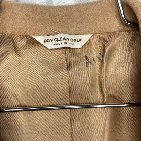 Vintage Men's Barrister Camel Hair Blazer Jacket (L/XL) - Picture 2 of 9